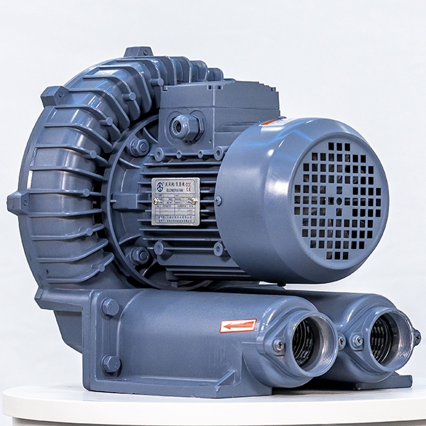 HTB多段式0.4KW透浦式鼓风机